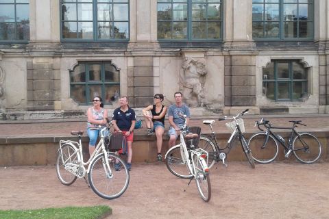 Stadtrundfahrt mit Fahrrad im Zwinger Dresden