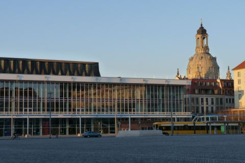 dresden-altstadt-kulturpalast