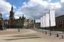 Urlaub im Frühling in Dresden mit unserer Stadtführung kennst-du-dresden durch die Altstadt. Erfahre, was hinter diesen Mauern alles steckt.
